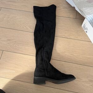 Aldo Araecia Over knee Boots A Size 6.5